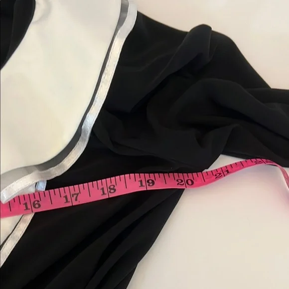 White House Black Market Elegant Black Top with White Accent Trim Size L - Picture 7 of 13